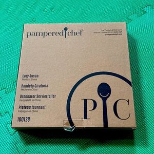 NWT PAMPERED CHEF - Lazy Susan